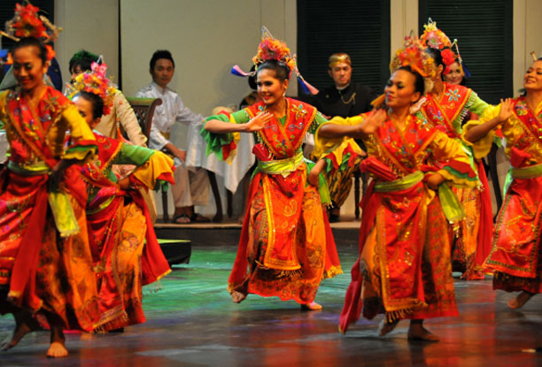 Bentuk Akulturasi Budaya Tari Yapong