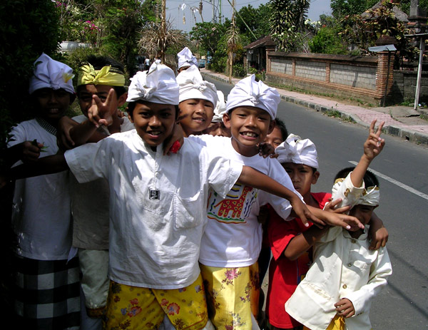 Sejarah Suku Bali