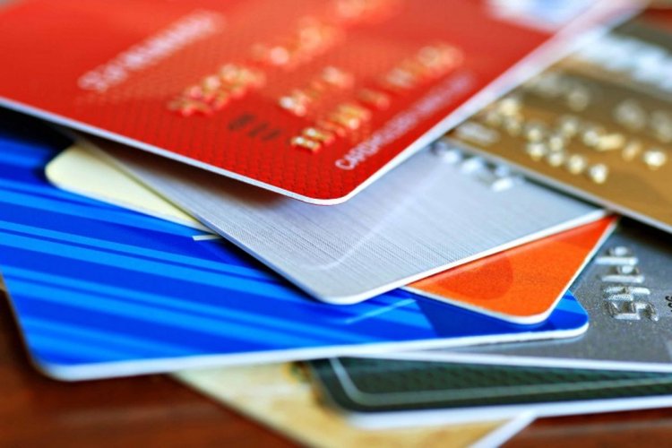 Beberapa Contoh Dari Perbedaan Debit Dan Kredit