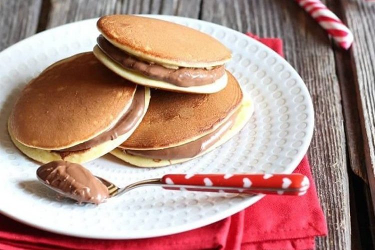 Pancake Mini Isi Nutella