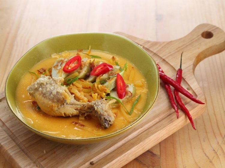 Resep Opor Ayam Pedas